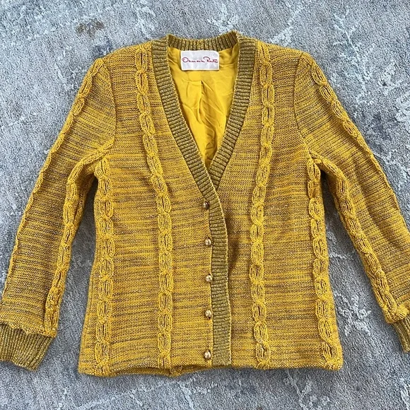 RARE Vintage Oscar de La Renta 1960’s knit cardigan skirt set - Picture 5 of 16